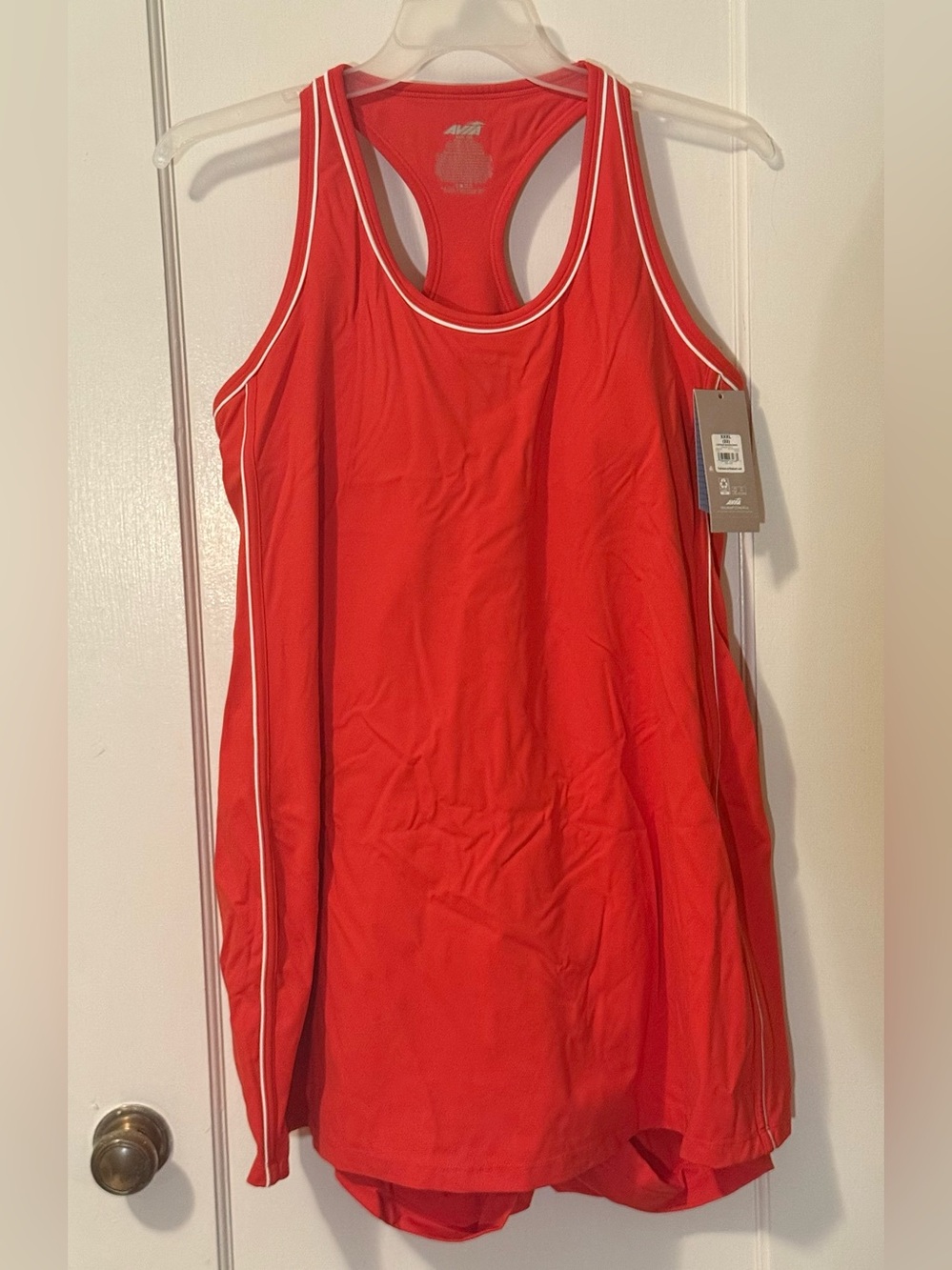 Avia Women’s Red Racerback Athletic Tank with White Trim Size XXXL